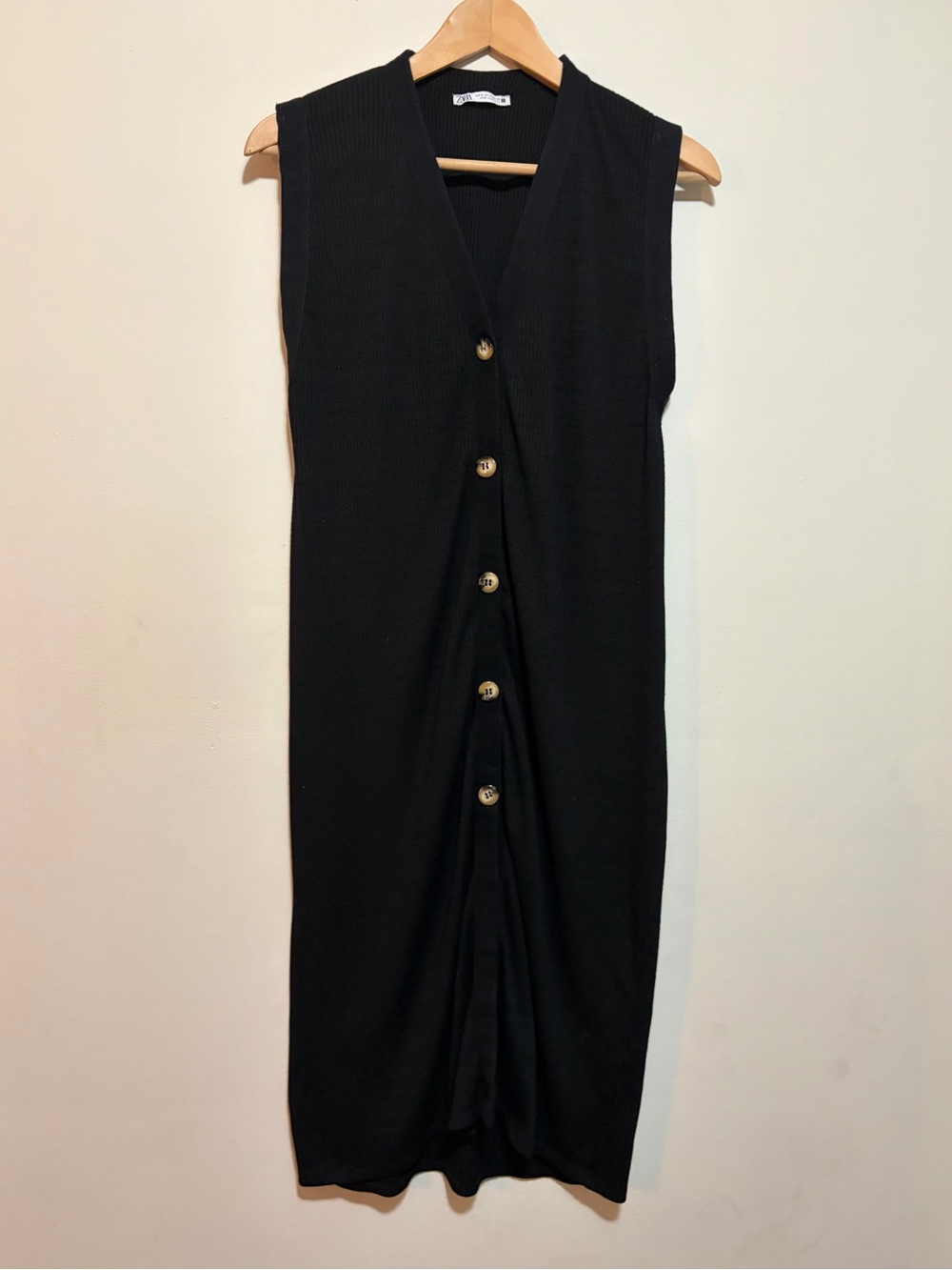 Zara Black Sleeveless Button-Front Midi Dress